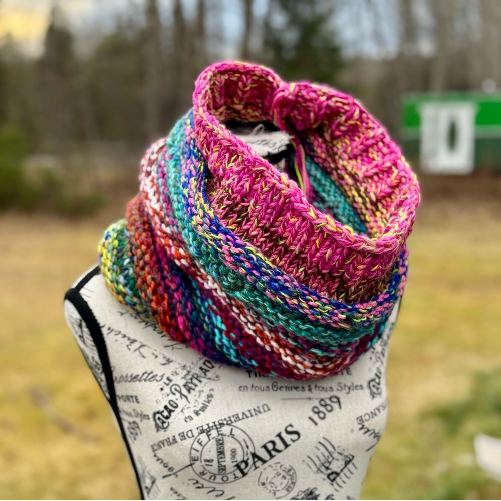 Hand Crafted Multicolor Knit Wrap - Picture 16 of 17